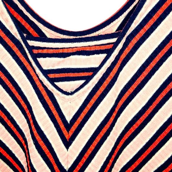 Striped V-Neck Swing Tank Top - Picture 2 of 4
